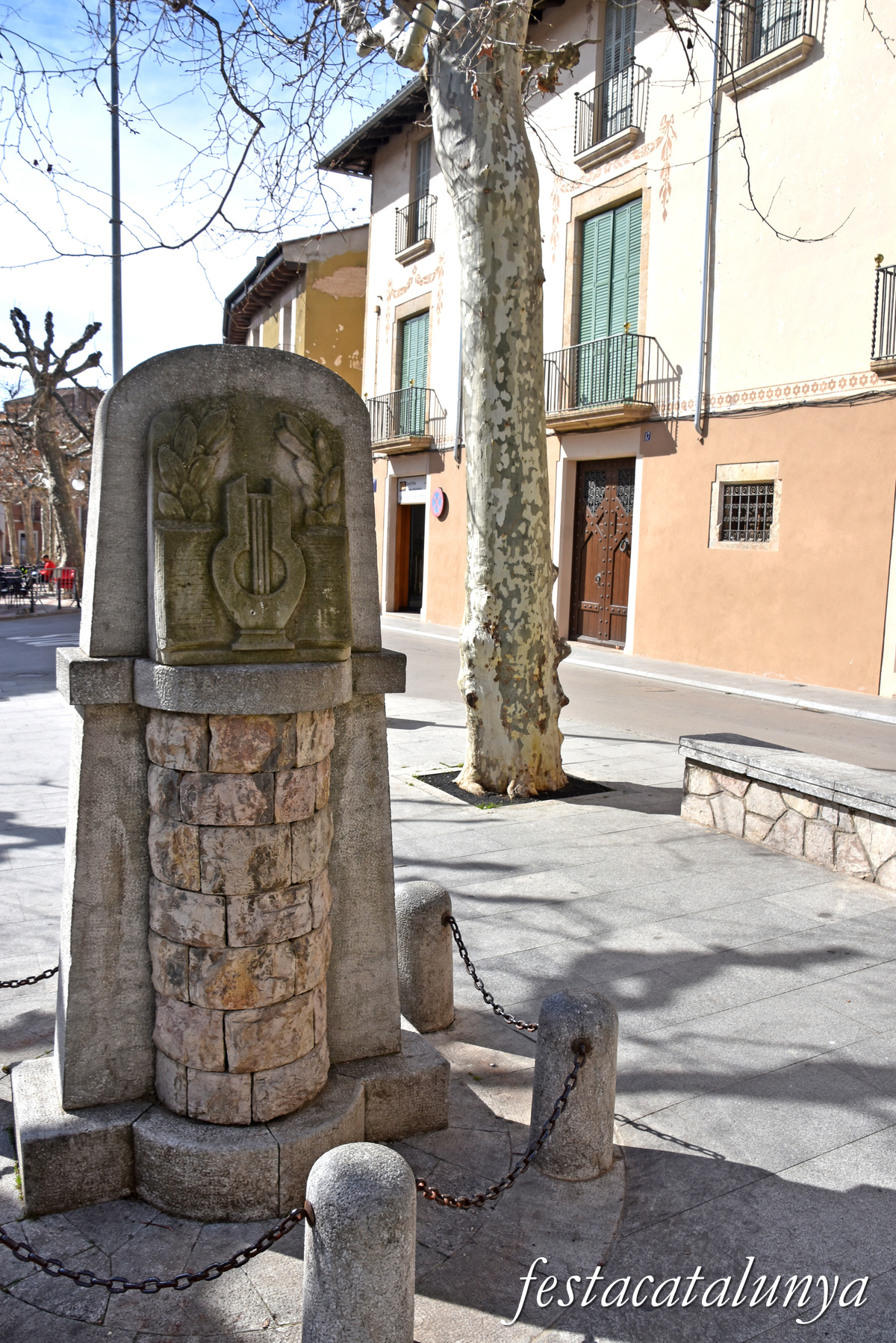 Centelles - Monument Anselm Clavé 