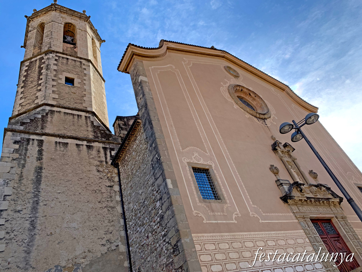 Centelles - Església parroquial de Santa Coloma i sagrera 