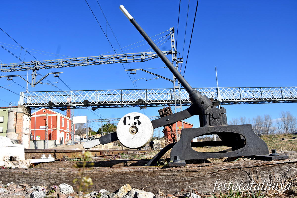 Centelles - Passarel·la damunt la via fèrria