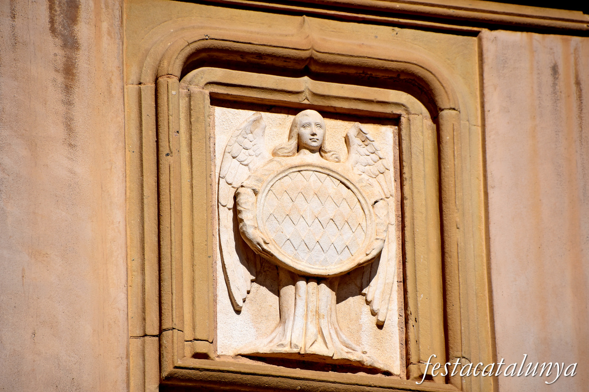 Centelles - Portal Nou i Ajuntament 