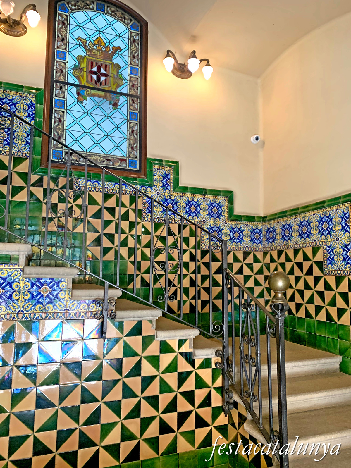 Centelles - Portal Nou i Ajuntament 