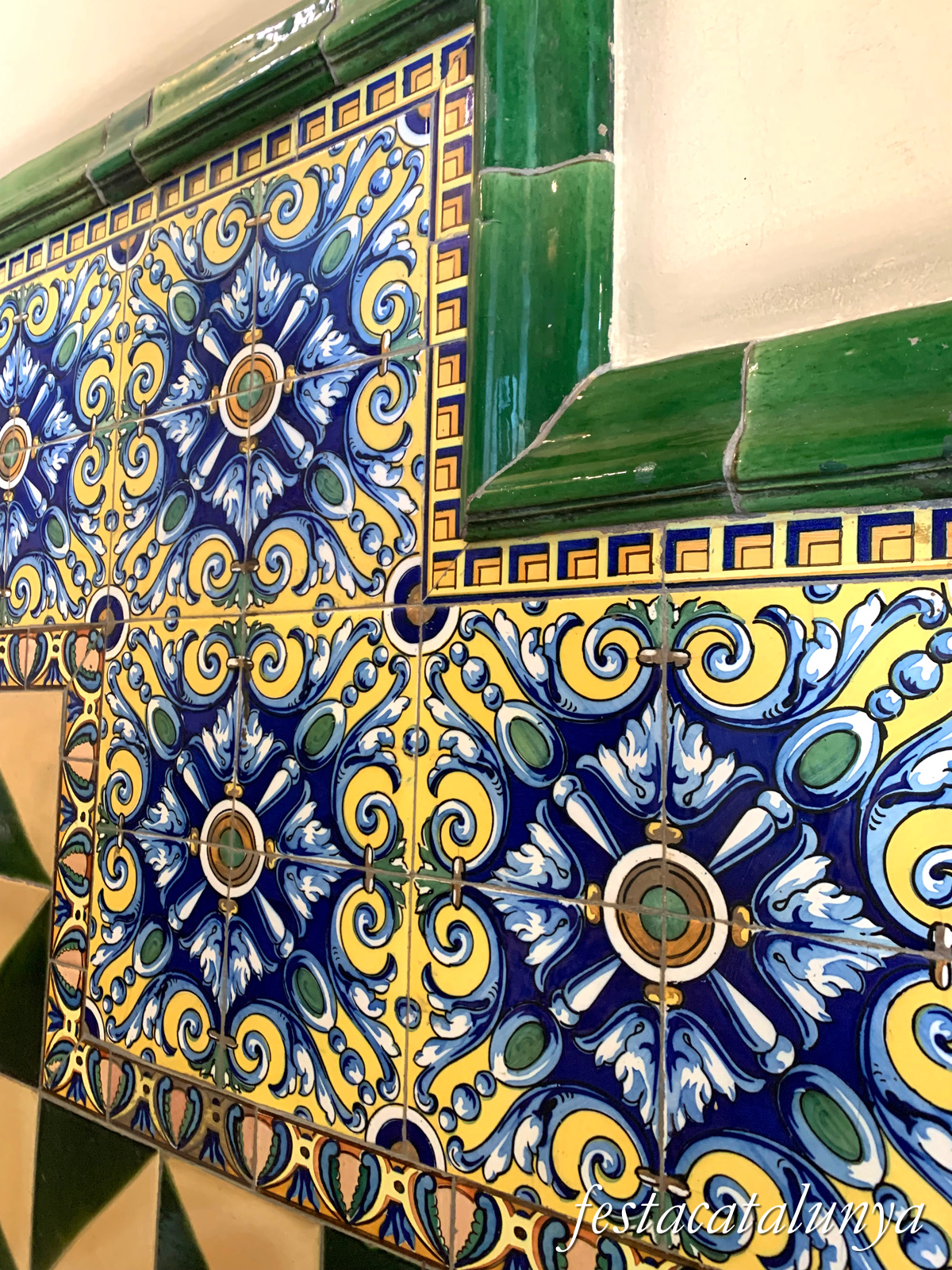 Centelles - Portal Nou i Ajuntament 