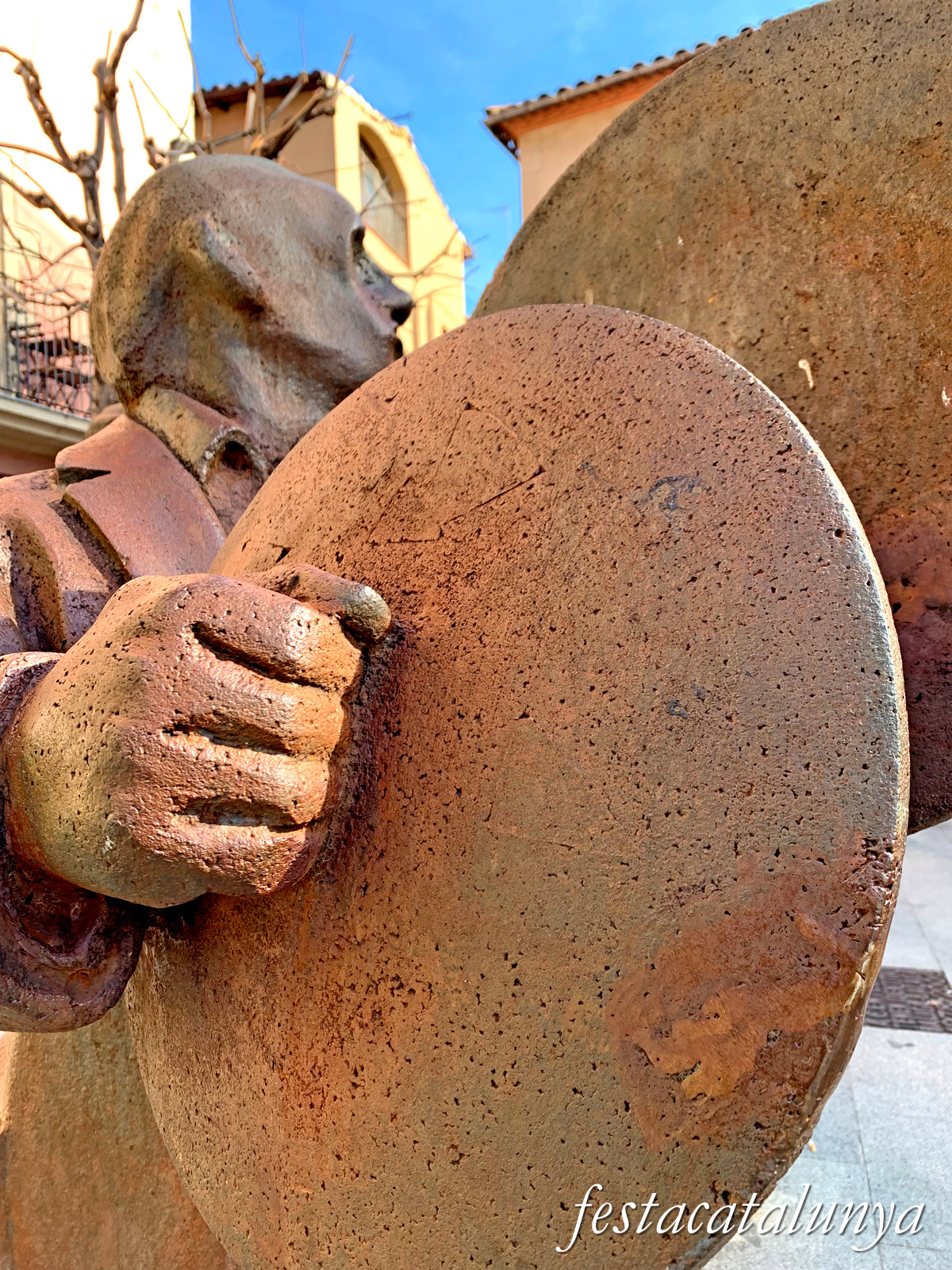 Centelles - Grup Escultòric de l'Orquestra Baliga-Balaga 