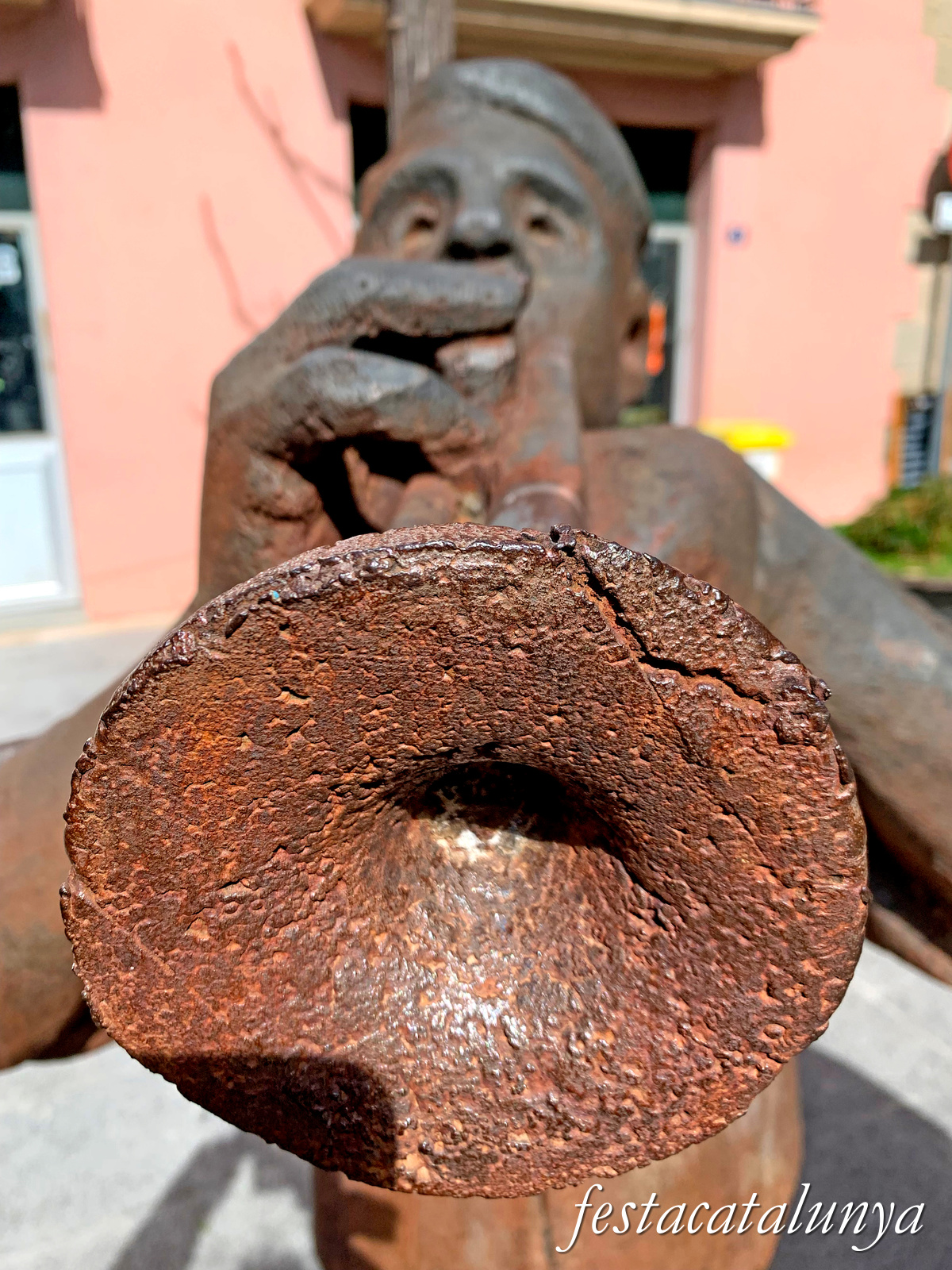 Centelles - Grup Escultòric de l'Orquestra Baliga-Balaga 