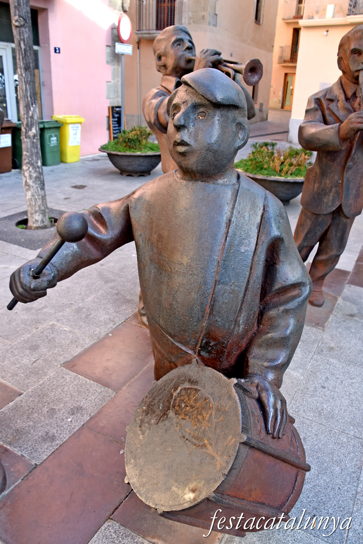 Centelles - Grup Escultòric de l'Orquestra Baliga-Balaga