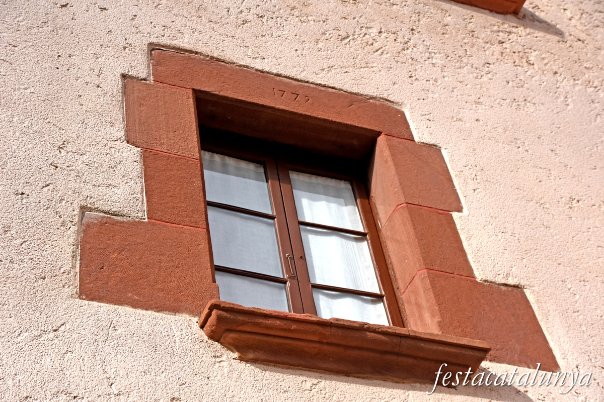 Pallejà - Entorn Plaça Major - Cal Tendre o Mas Piquer 