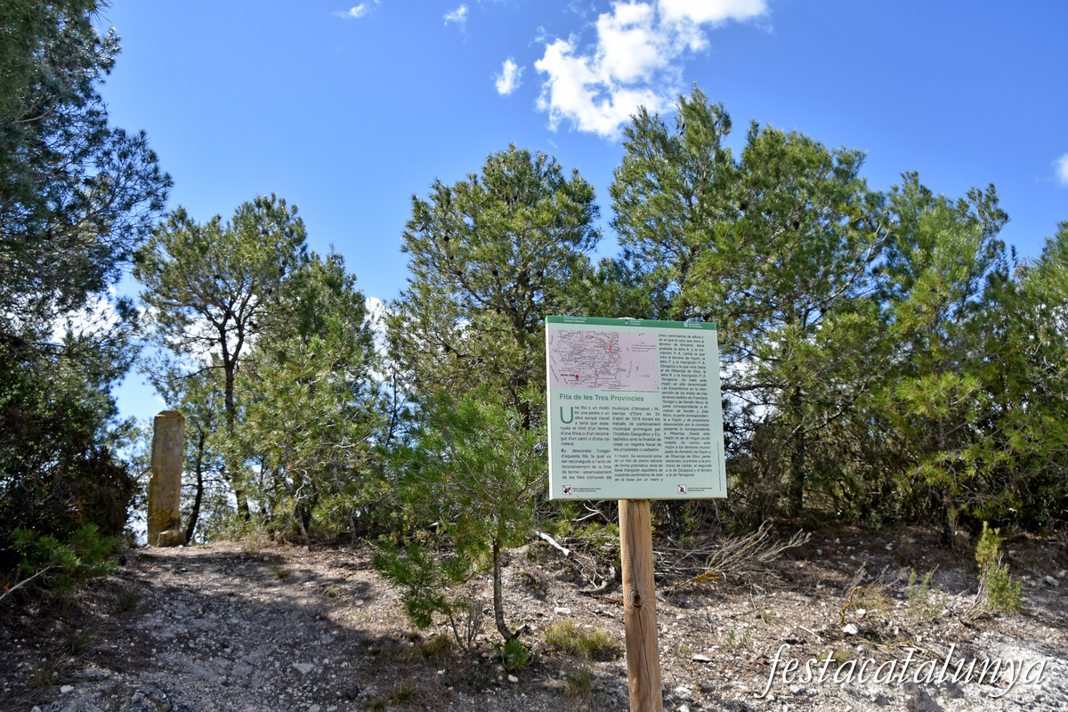 Almatret - Fita de les tres províncies: Tarragona, Lleida i Saragossa 