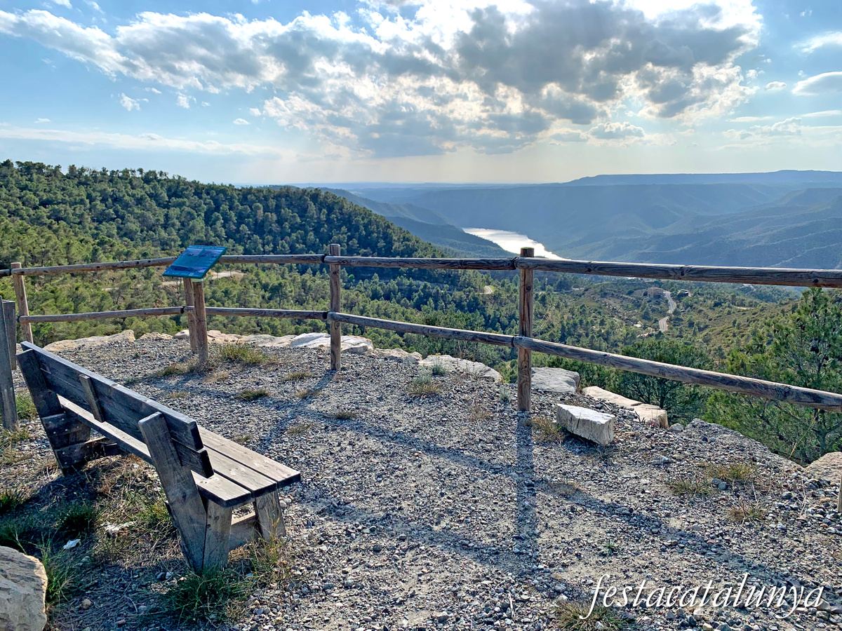 Almatret - Mirador de la Corba de l'Urbano 