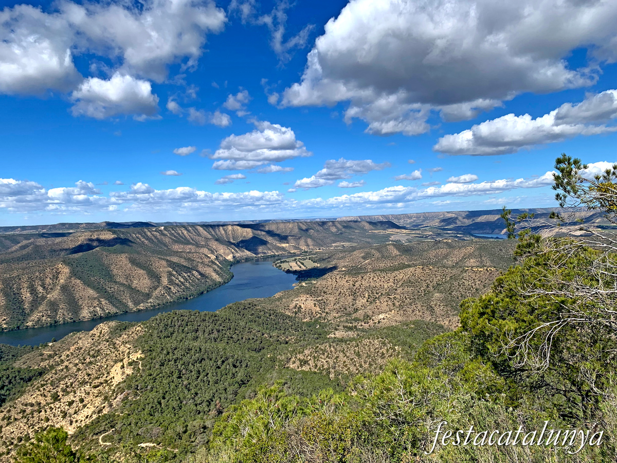 Almatret - Mirador del Cingle de la Pena 