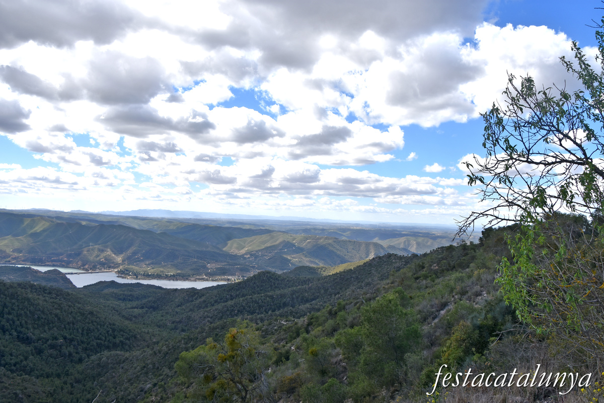 Almatret - Mirador del Puntal dels Escambrons 