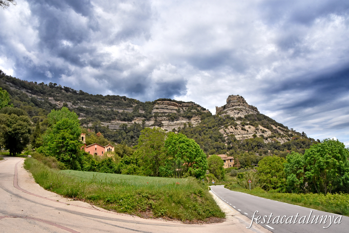 Sant Martí de Centelles - Castell