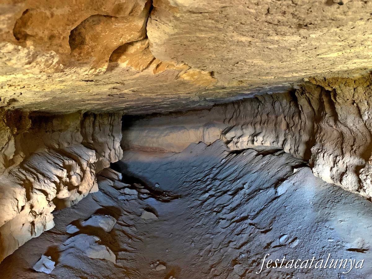 Almatret - Posicions fortificades de la guerra civil al Cingle de la Pena 