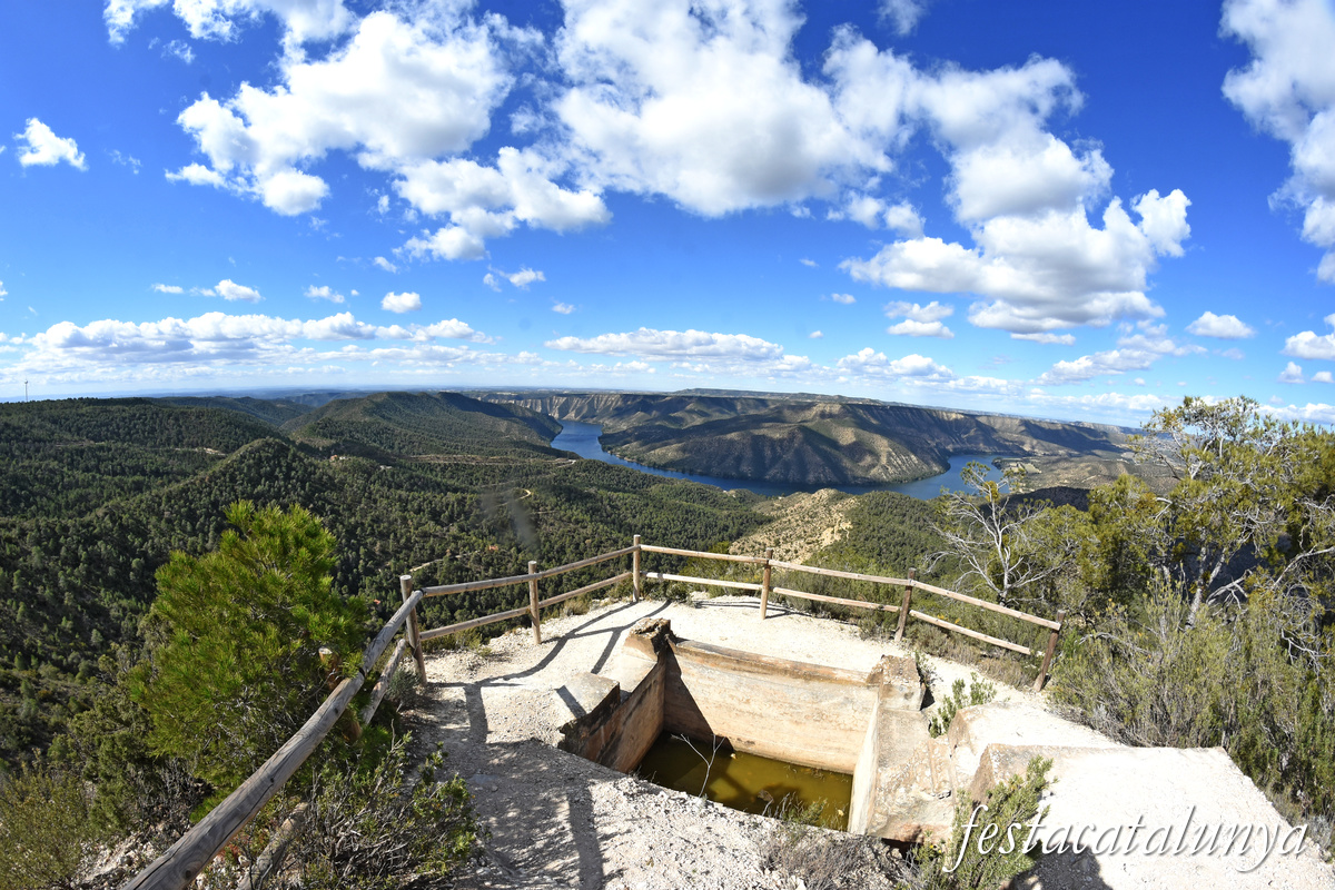 Almatret - Posicions fortificades de la guerra civil al Cingle de la Pena 