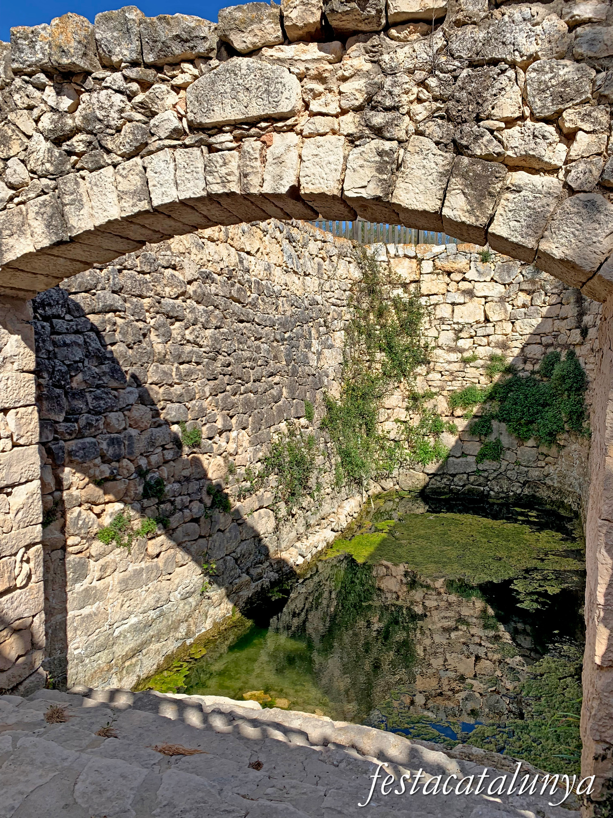 Almatret - Pou de la Vila