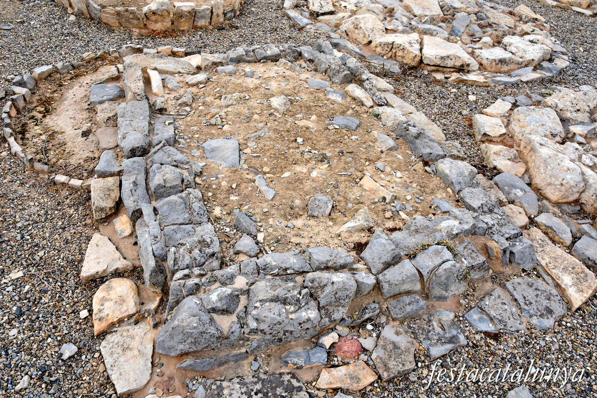 Seròs - Necròpolis de les roques de Sant Formatge 