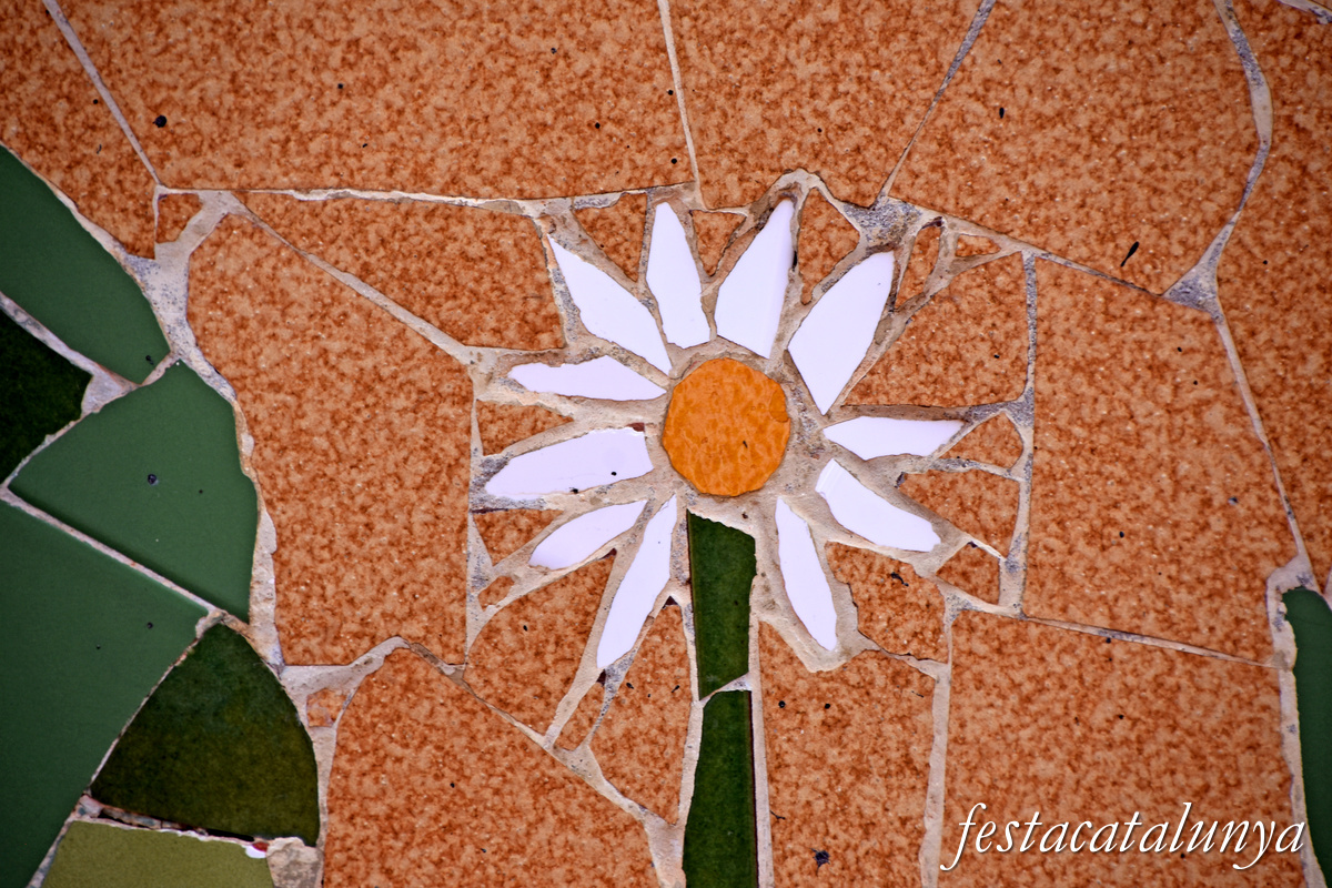 Torrefarrera - Mural de la Plaça Miremont