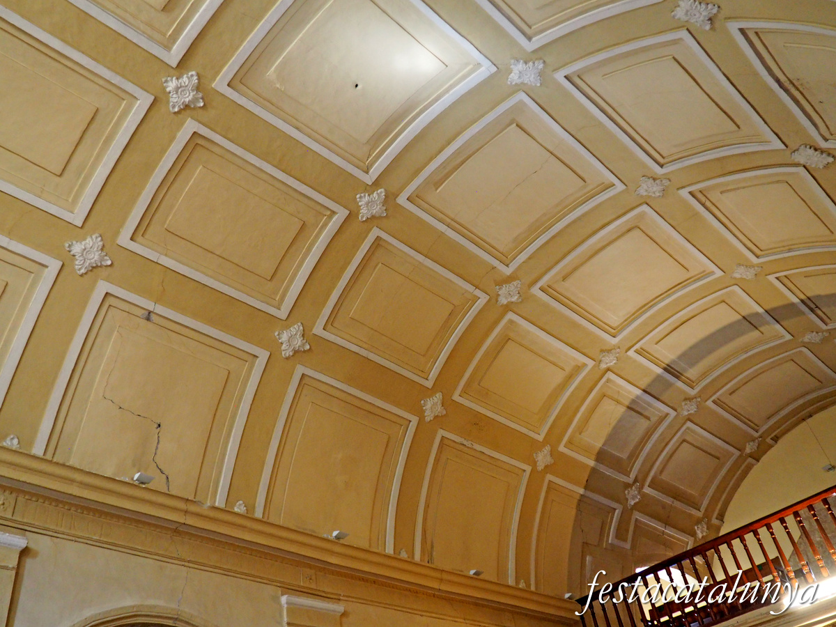 Cabacés - Església parroquial de la Nativitat de Maria