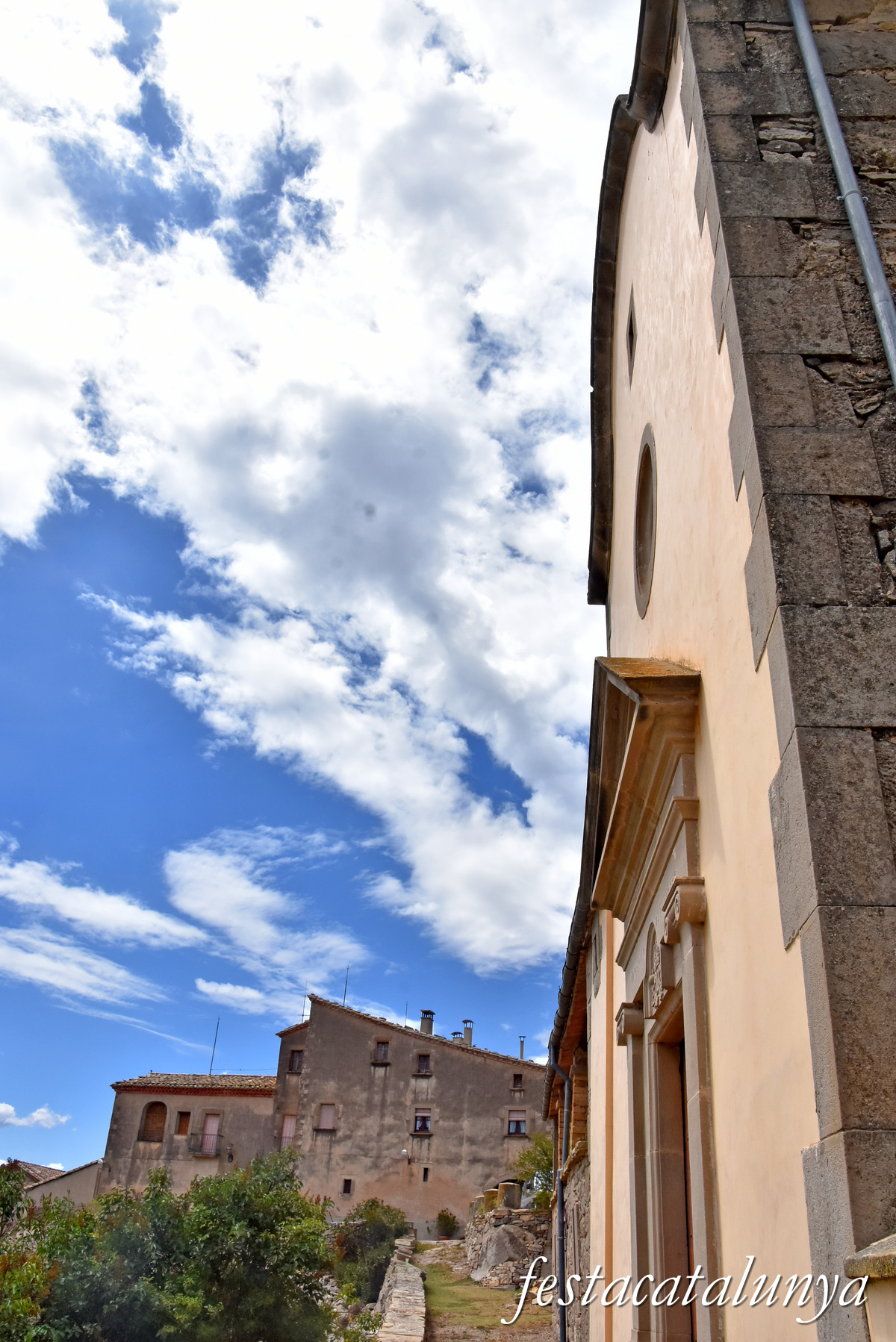 Sant Pere Sallavinera - Capella de la Sagrada Família del Molí de Boixadors 