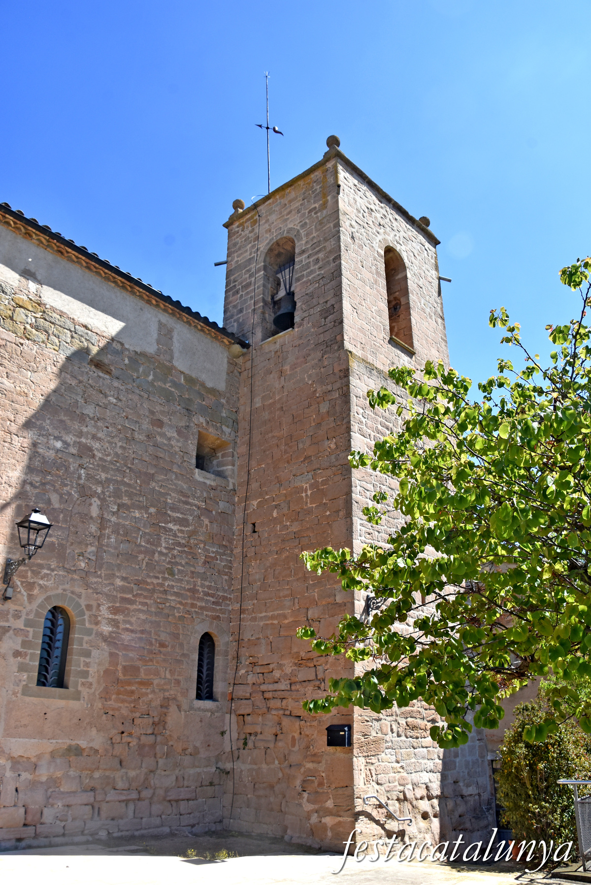 Sant Pere Sallavinera - Església parroquial 
