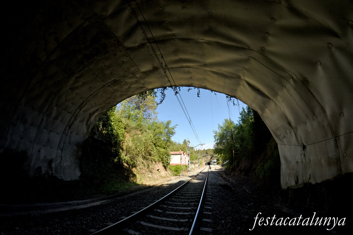 Sant Pere Sallavinera - Estació de tren de Seguers-Sant Pere Sallavinera 