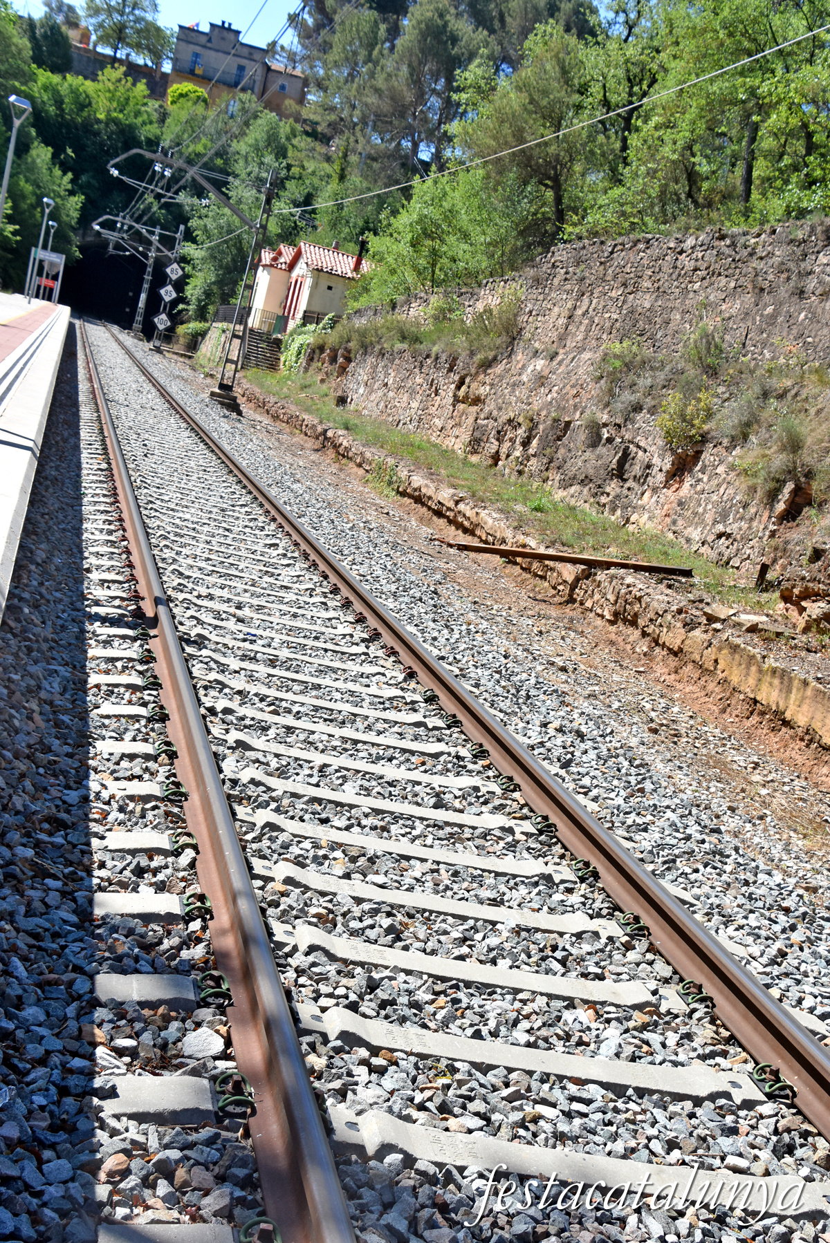 Sant Pere Sallavinera - Estació de tren de Seguers-Sant Pere Sallavinera 