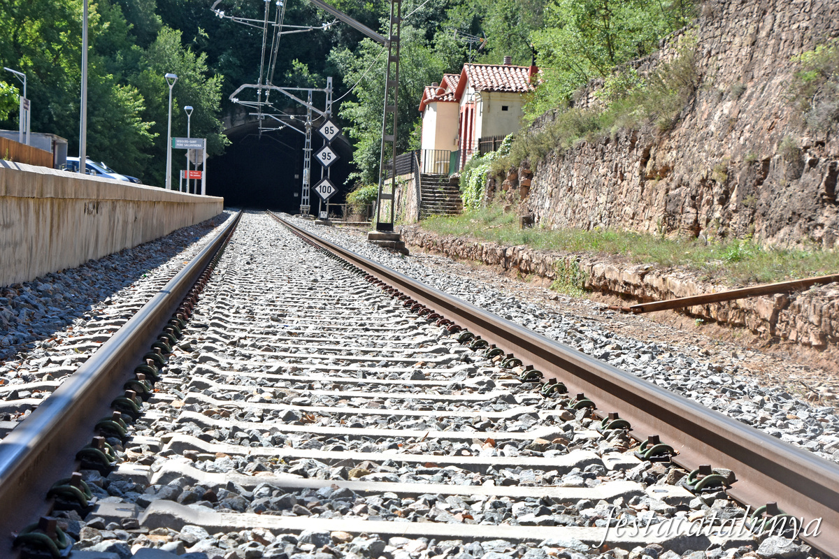 Sant Pere Sallavinera - Estació de tren de Seguers-Sant Pere Sallavinera 
