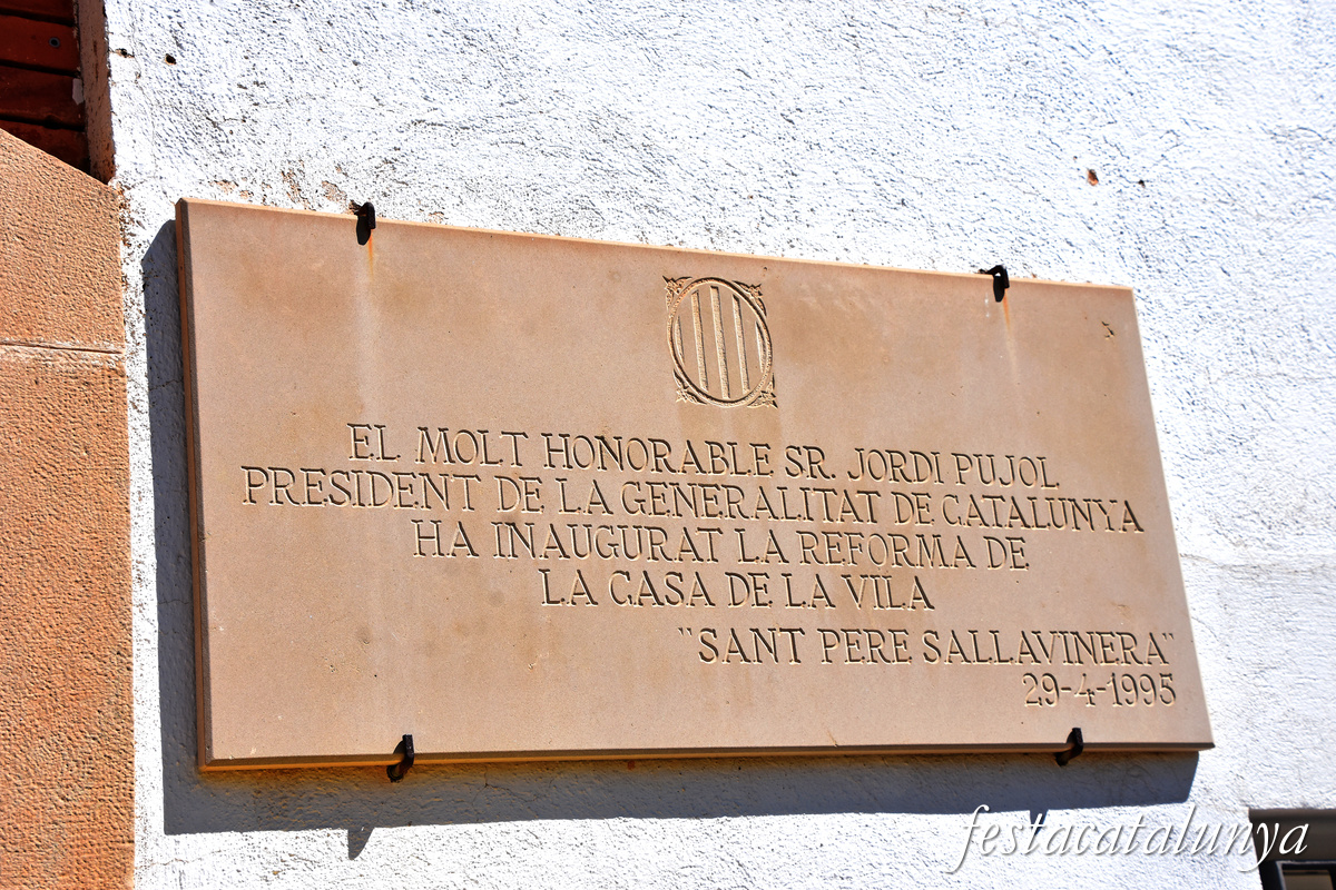 Sant Pere Sallavinera - Ajuntament 