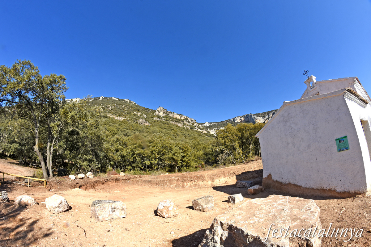 Vilanova de Meià - Ermita de Sant Sebastià a Santa Maria de Meià 