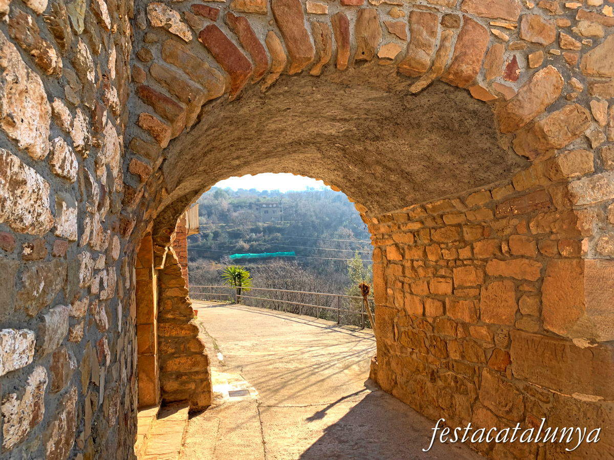 Vilanova de Meià - Nucli històric de Tòrrec - Casa Pere Roca 