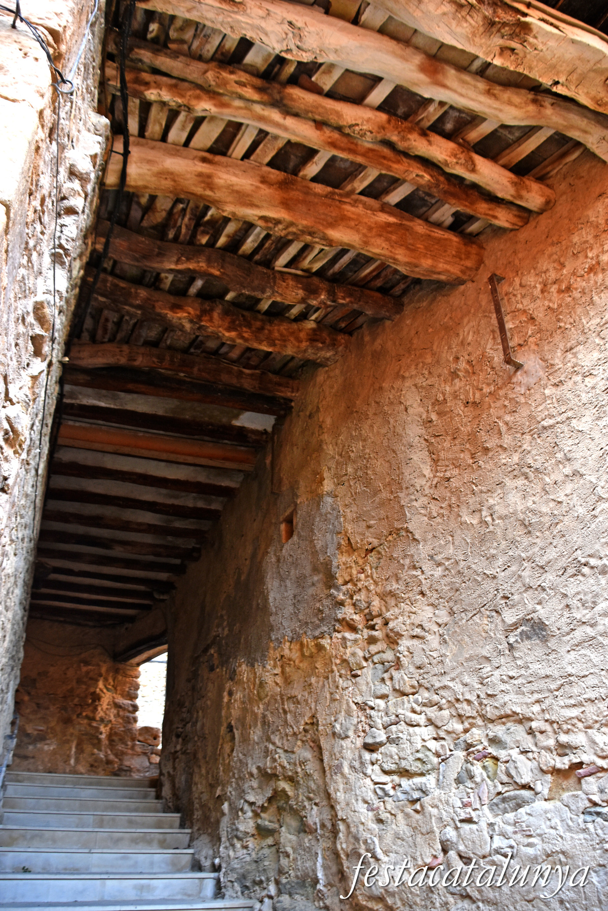 Vilanova de Meià - Nucli Històric - Portals i voltes 
