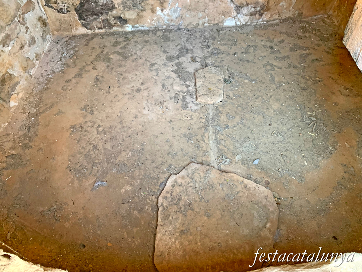 Artesa de Segre - Trulls d'Anya