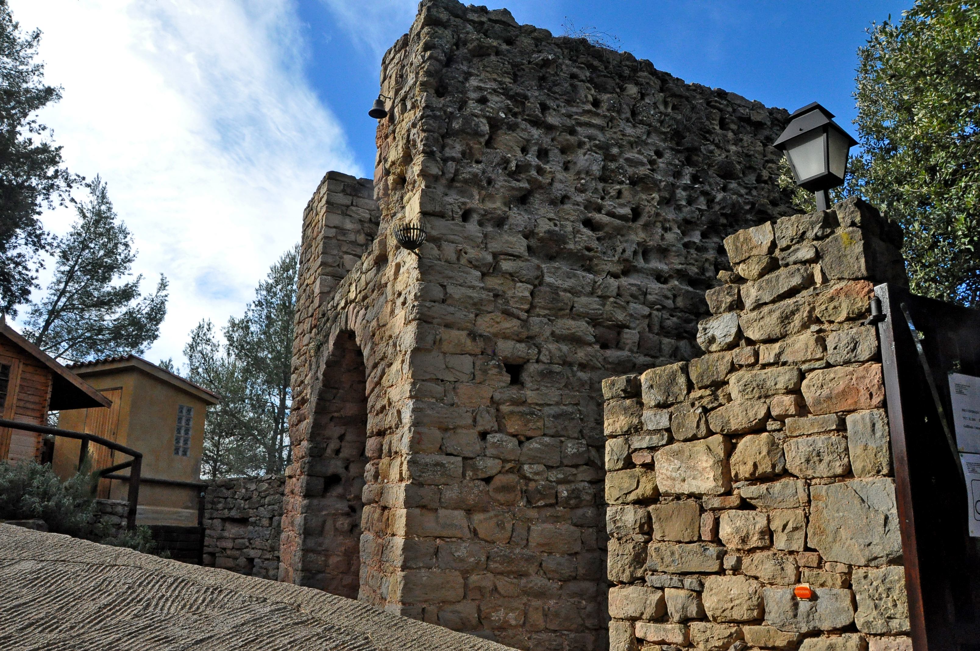 Restes del castell de Gallifa