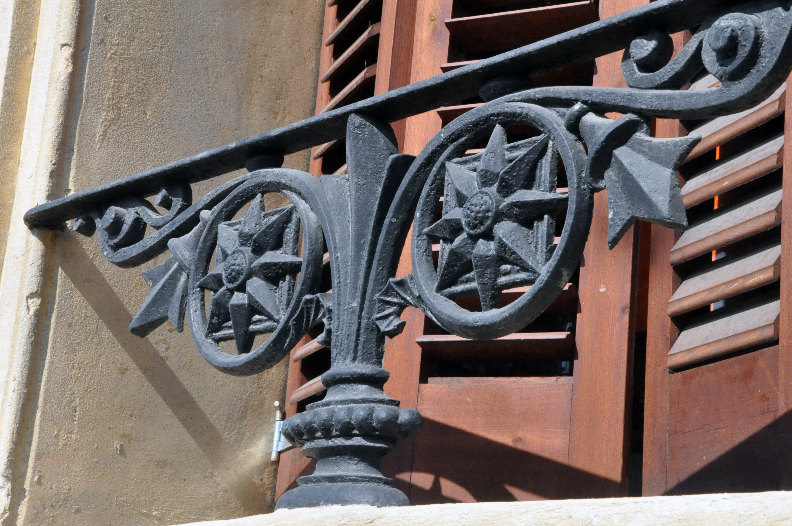 Carrer de Colom a Montcada i Reixac
