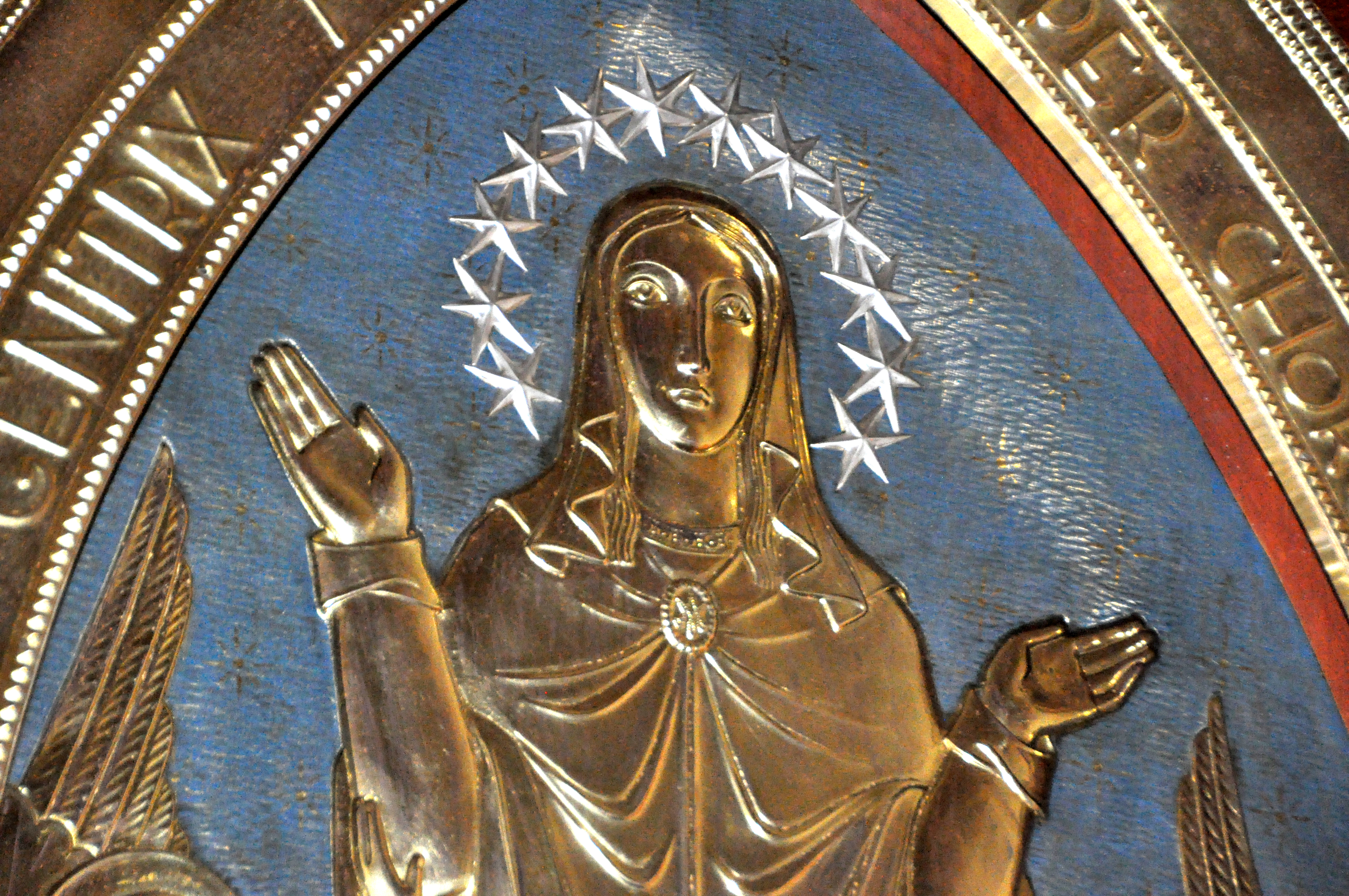 Temple de Santa Maria de Corbera de Llobregat ***