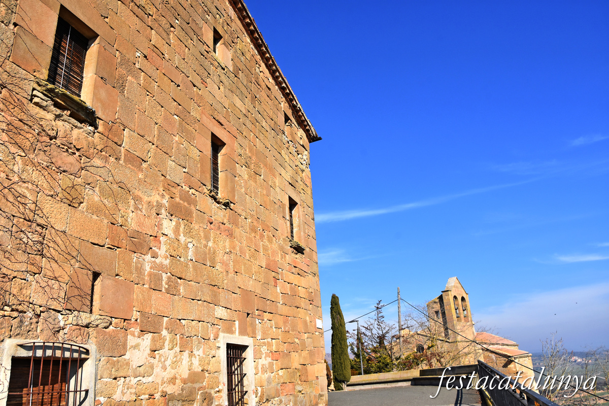 Artesa de Segre - Nucli històric de Seró - Castell 