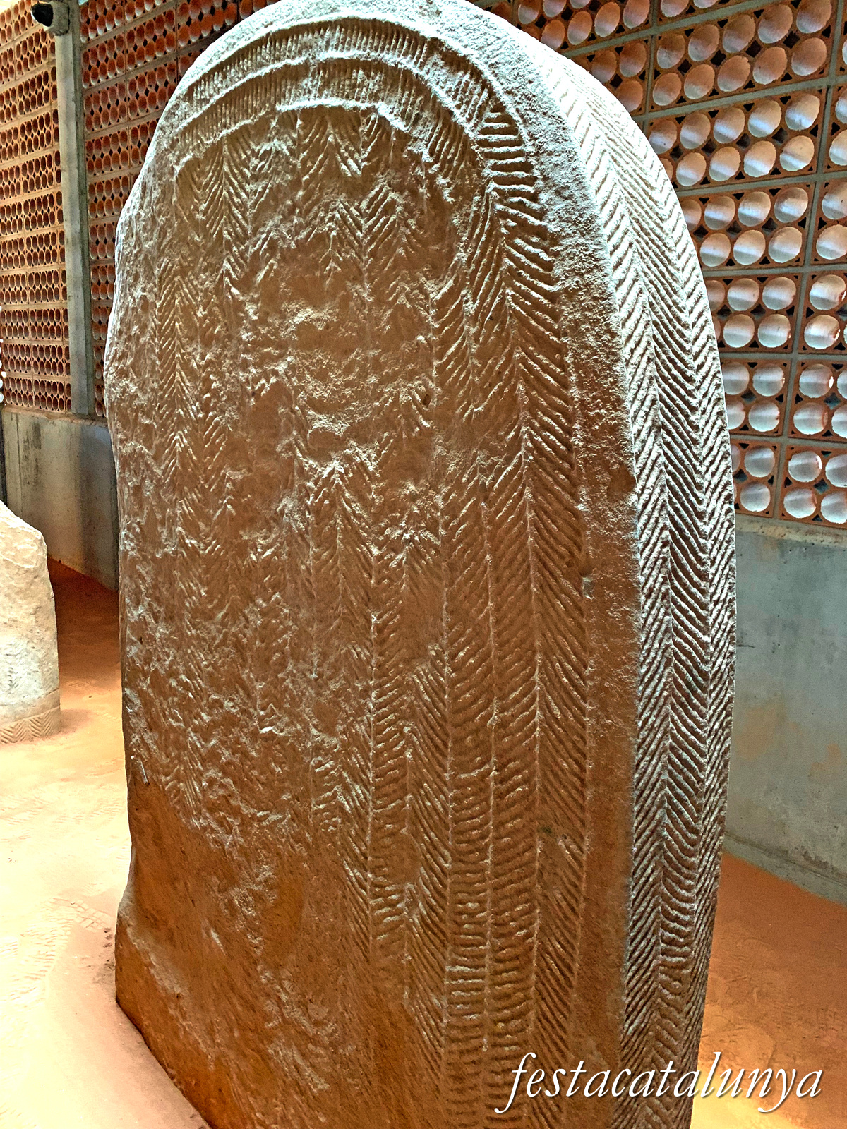 Artesa de Segre - Espai Transmissor: estàtues-menhirs de Seró 