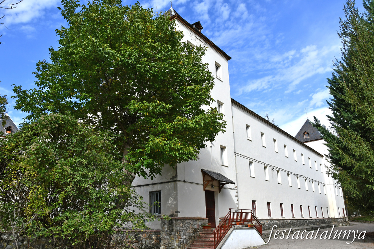 Vilaller - Antic seminari i actual monestir ortodox 