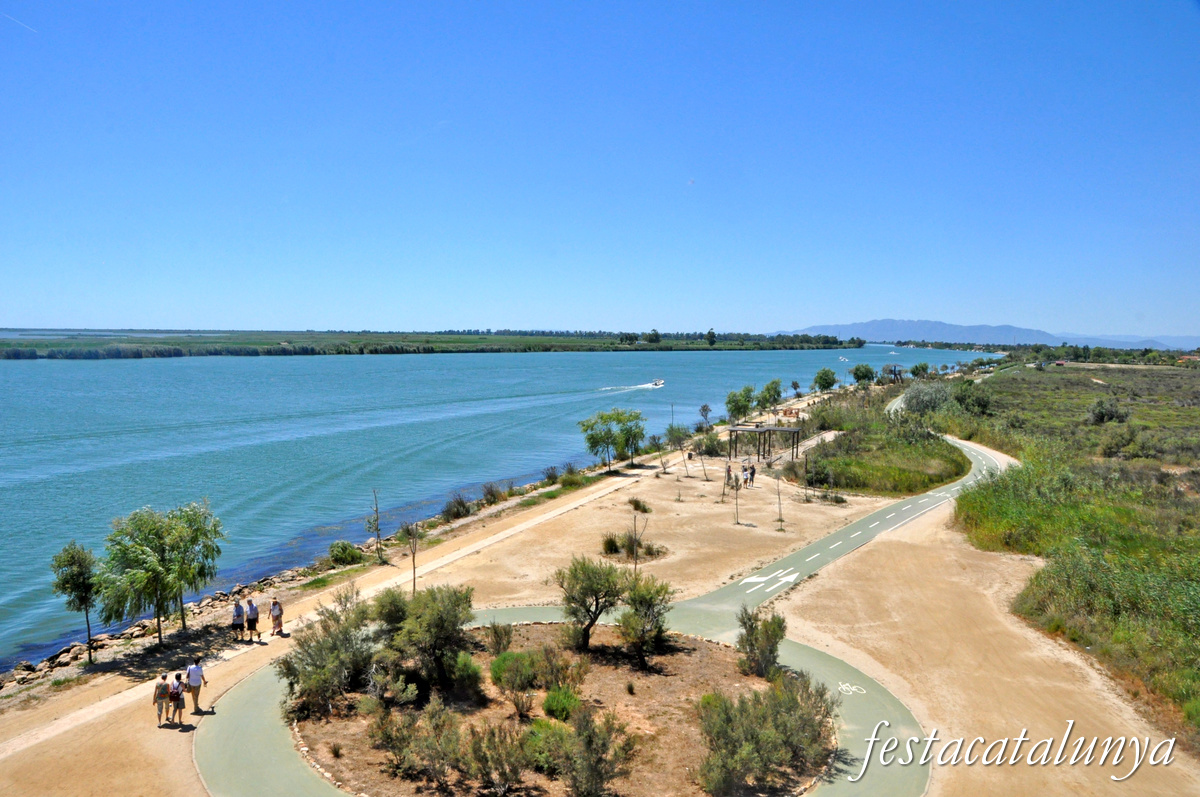 Deltebre - Mirador del Zigurat del riu Ebre 