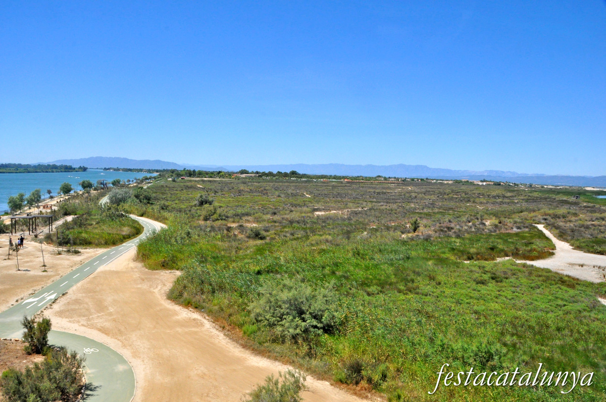 Deltebre - Mirador del Zigurat del riu Ebre