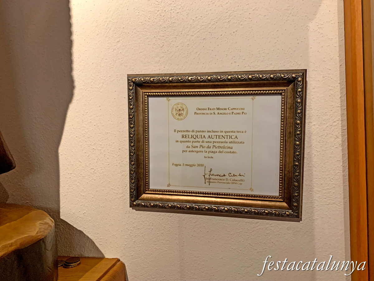 Deltebre - Església de Sant Miquel de la Cava - San Pio de Pietrelcina