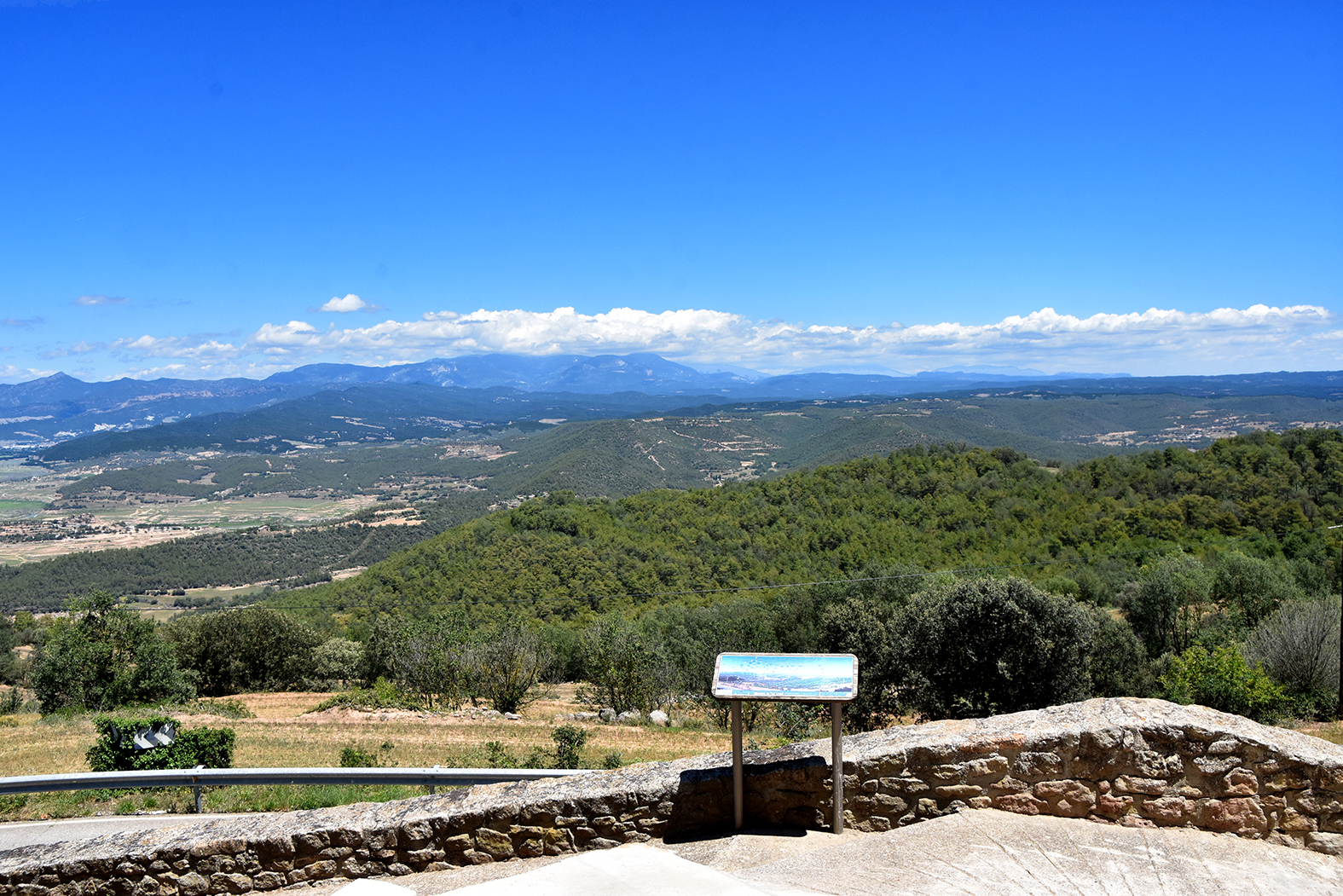 Vistes panoràmiques des de Mirambell a Bassella