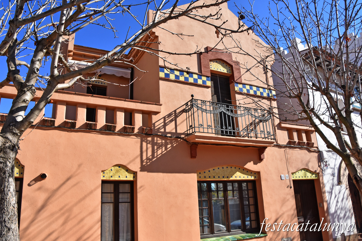 El Bruc - Can Casas Petit 