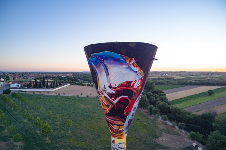 Térmens - Mural Lily Brick (Foto: www.termens.cat) 