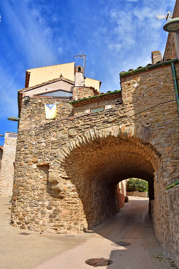 Nucli històric de les Olives ***