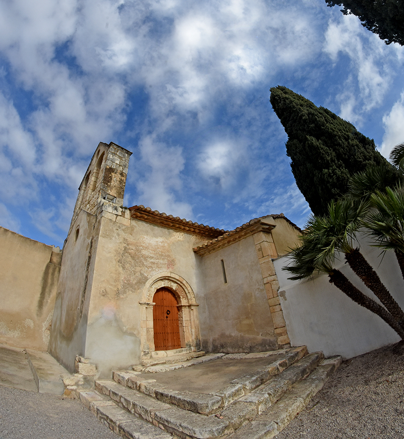 Conjunt Històric de Sant Valentí de Les Cabanyes