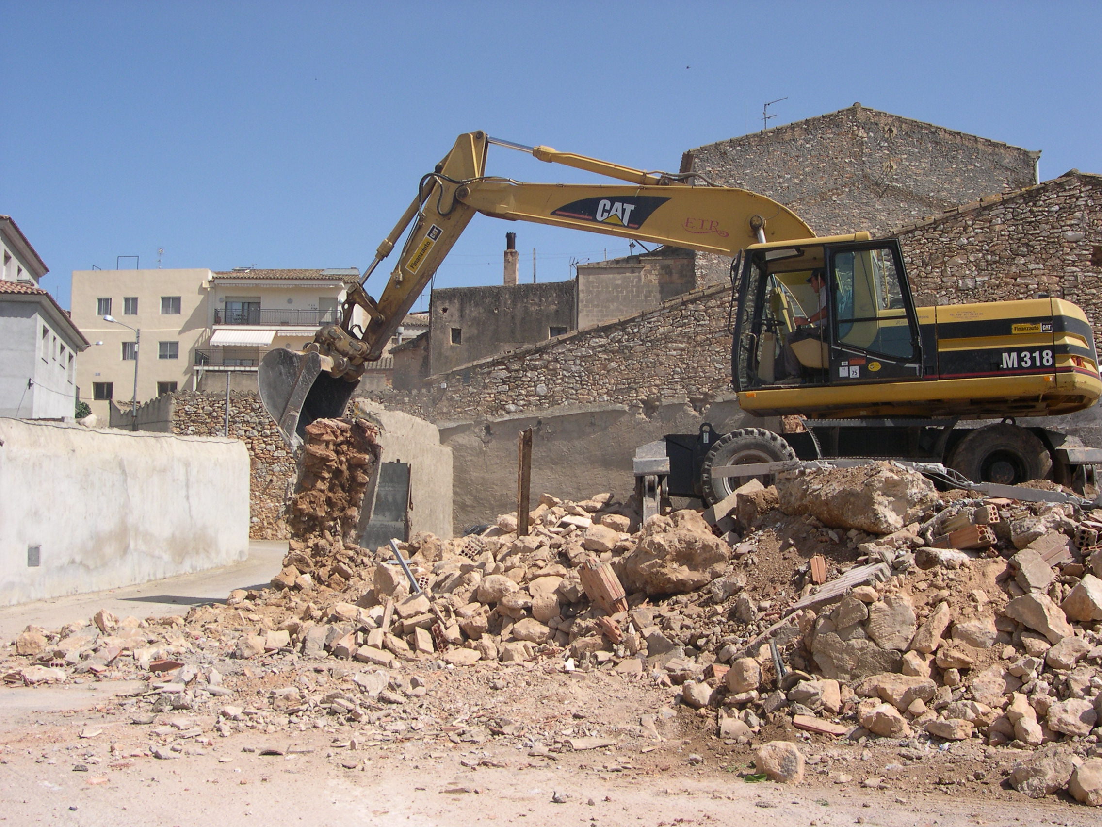 Masllorenç - Plaça Pau Casals 