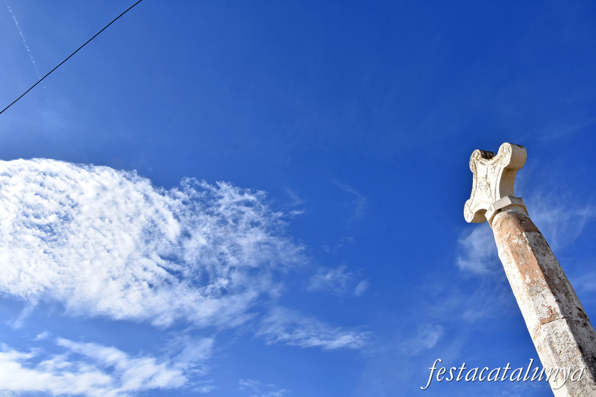 Les Cabanyes - Creu de terme 