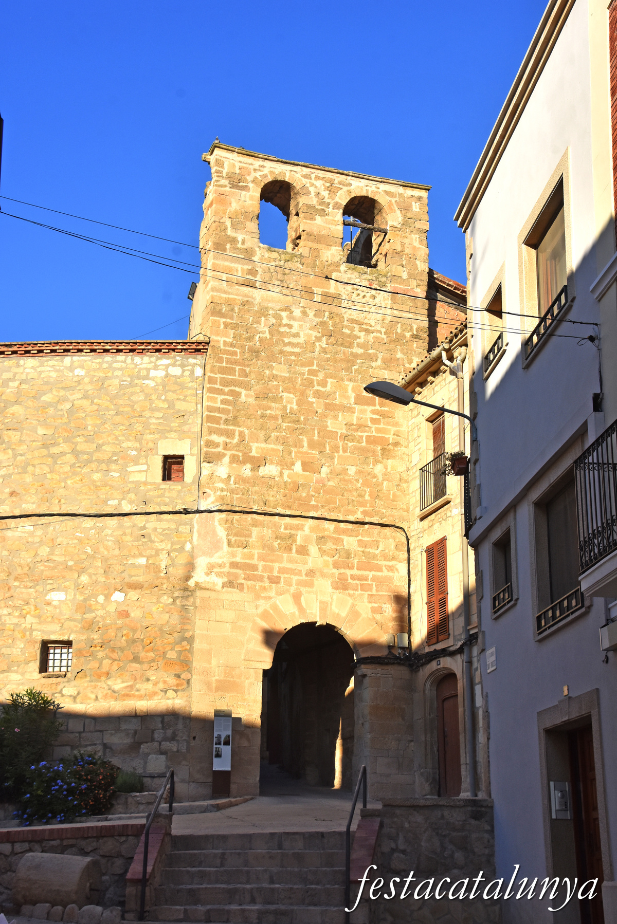 Torregrossa - Entrada a la Vila Closa 