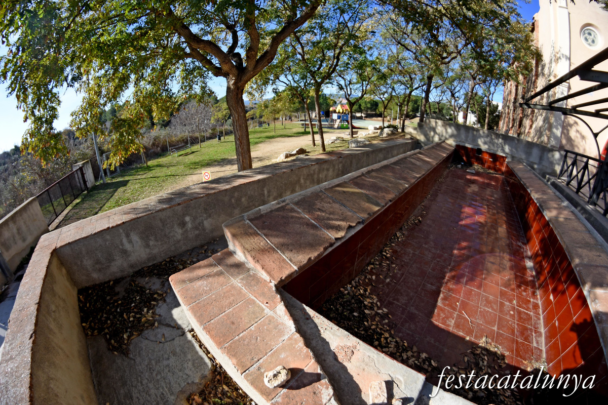 Milà, El - Safareig públic de El Milà