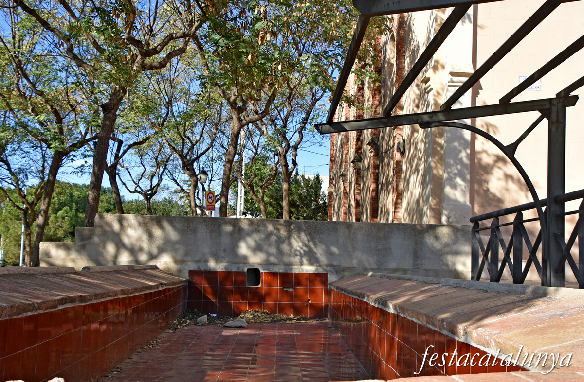 Milà, El - Safareig públic de El Milà